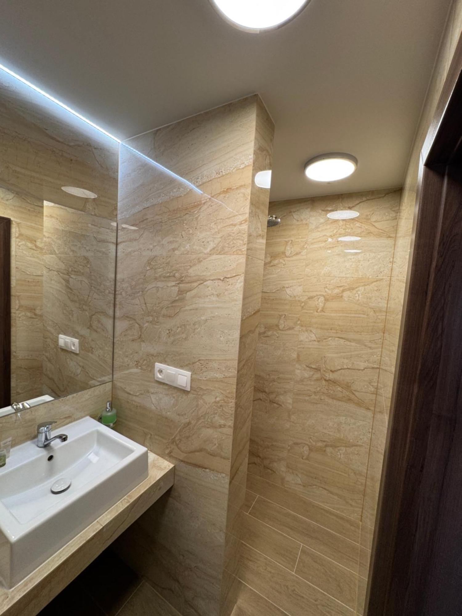 Penzion Modry Dom Modra Ngoại thất bức ảnh